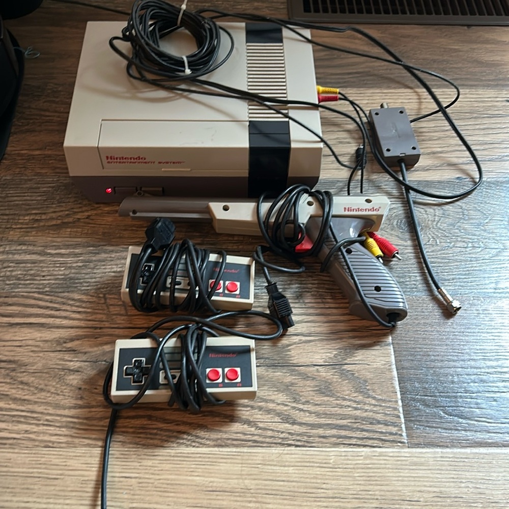 Nintendo Entertainment System Console - Gray and Black